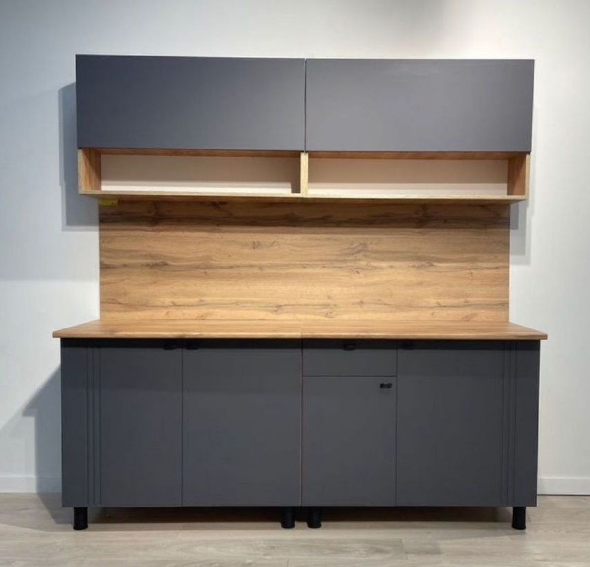 Кухонный гарнитур «Монако» 2.0 м Серия 2 МДФ с фрезеровкой (Дуб Золотой/Графит) | фото 3